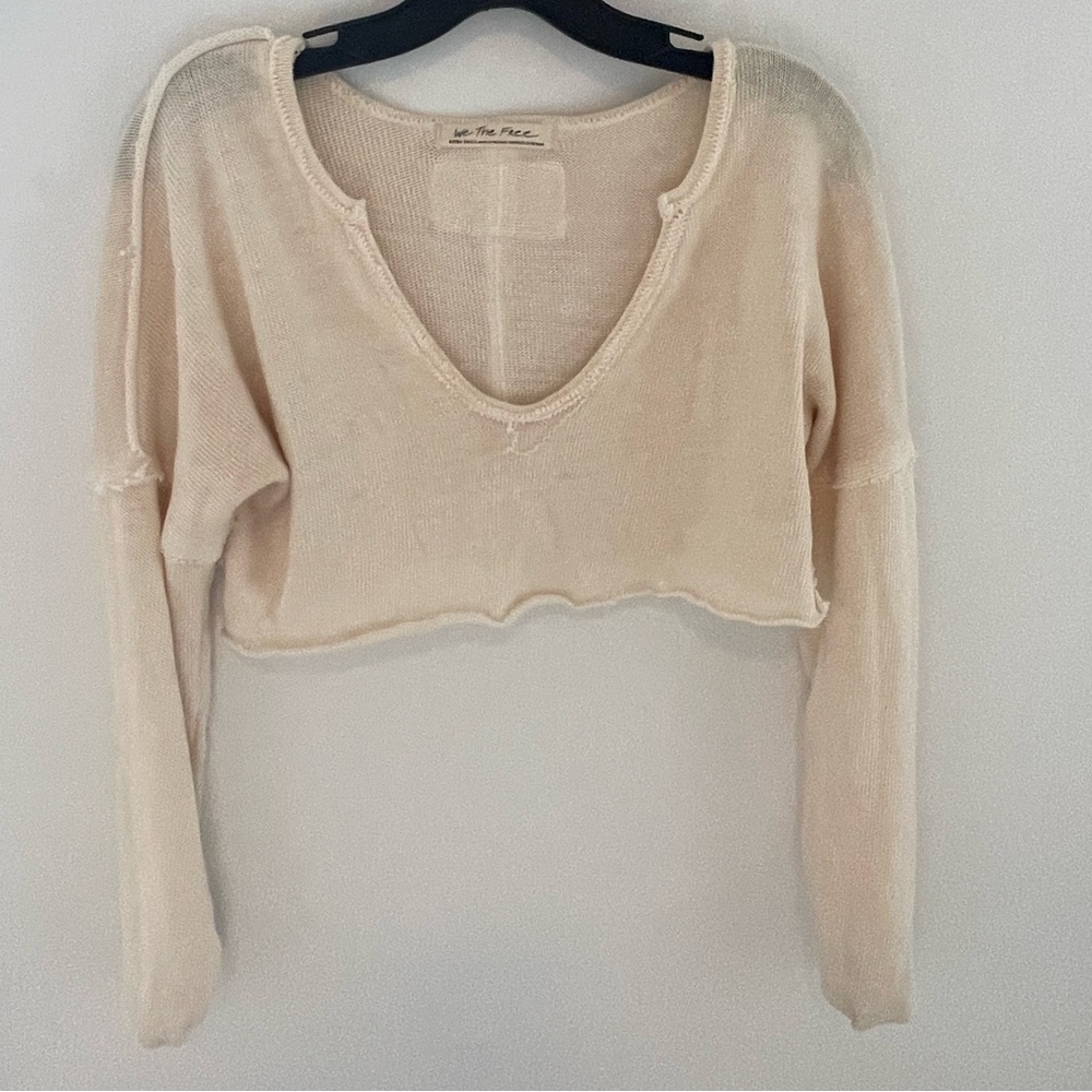 Cream colored Free people cropped long-sleeve